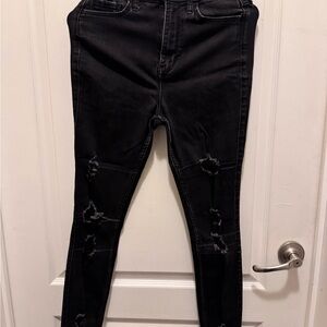 Hollister Black Distressed Skinny Jeans